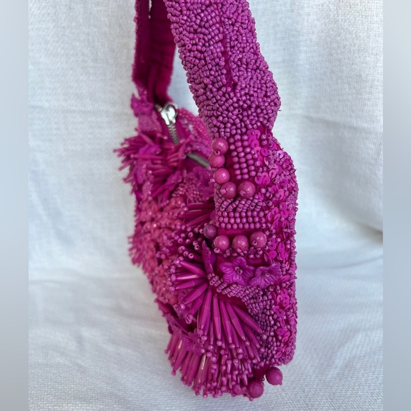 VIRAL HANDMADE FUCHSIA BEADED BAG w/ FLOWER DETAILS, NWT *LAST IN STOCK* - Picture 5 of 8